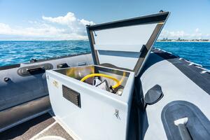 30ft Zodiac Yacht For Sale