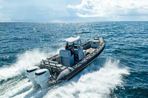 30ft Zodiac Yacht For Sale