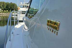 2007 Tiara Yachts 3900 Sovran thumbnail 15