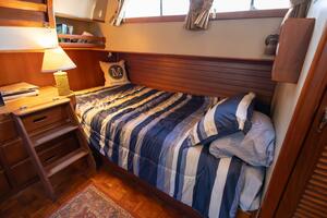 Moonshadow 42ft Grand Banks Yacht For Sale