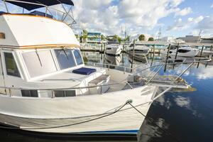 Moonshadow 42ft Grand Banks Yacht For Sale