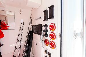 Fear N Money 39ft Concept Yacht For Sale