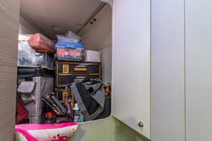 Happy Here   Int Equipment 2