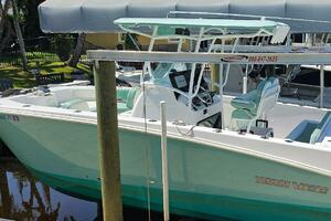 24ft Twin Vee Yacht For Sale