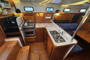 Mer Du Jour 40ft Caliber Yacht For Sale