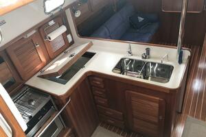 Mer Du Jour 40ft Caliber Yacht For Sale