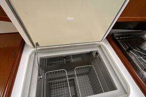 2012 Beneteau 43 thumbnail 76