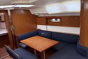 Vision 360 43ft Beneteau Yacht For Sale