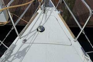 2012 Beneteau 43 thumbnail 8
