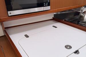 Vision 360 43ft Beneteau Yacht For Sale