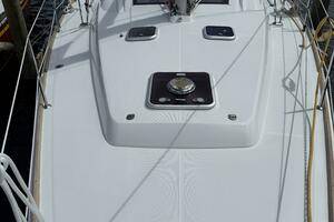 Vision 360 43ft Beneteau Yacht For Sale