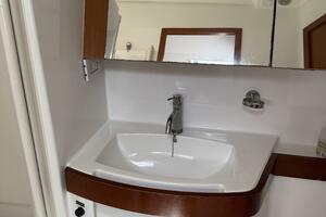 Vision 360 43ft Beneteau Yacht For Sale