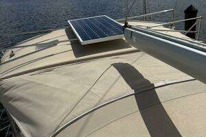2012 Beneteau 43 thumbnail 25
