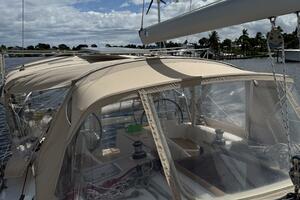 Vision 360 43ft Beneteau Yacht For Sale
