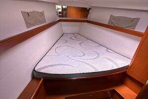 2012 Beneteau 43 thumbnail 87