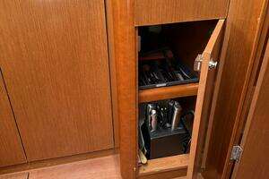 2012 Beneteau 43 thumbnail 81