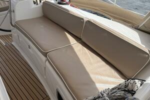 Vision 360 43ft Beneteau Yacht For Sale