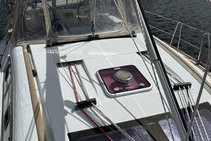 Vision 360 43ft Beneteau Yacht For Sale