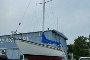 Ma Folie 40ft Hinckley Yacht For Sale