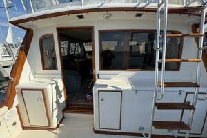 37ft Egg Harbor Yacht For Sale