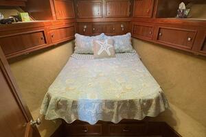37ft Egg Harbor Yacht For Sale
