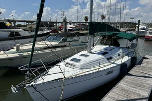 Valkyrie 32ft Beneteau Yacht For Sale