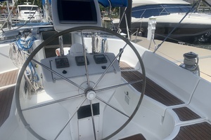1998 Beneteau 463 thumbnail 18