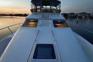 2000 Sea Ray 450 Express Bridge thumbnail 24
