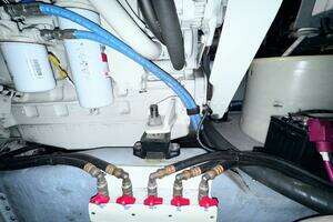 2000 Sea Ray 450 Express Bridge thumbnail 59