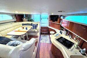 2000 Sea Ray 450 Express Bridge thumbnail 2