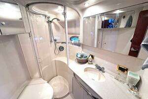 2000 Sea Ray 450 Express Bridge thumbnail 47