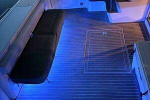 2000 Sea Ray 450 Express Bridge thumbnail 28