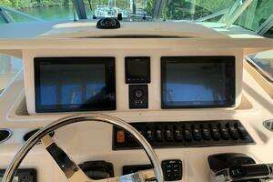  2015 Grady-White Express 370 Yacht For Sale in Key Largo FL