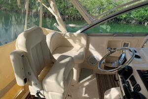 37ft Grady White Yacht For Sale