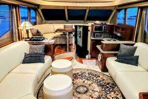  2006 Sea Ray 52 Sedan Bridge Yacht For Sale in Hendersonville TN