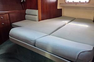 Juels 38ft Moody Yacht For Sale