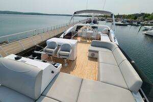2023 Sunseeker 68 Manhattan thumbnail 42