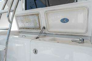 2005 Riviera 51 Flybridge thumbnail 36