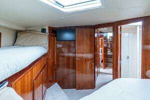 2005 Riviera 51 Flybridge thumbnail 50