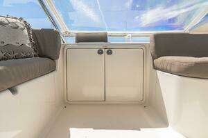2005 Riviera 51 Flybridge thumbnail 16