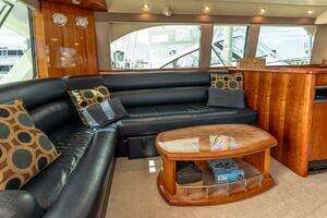 2005 Riviera 51 Flybridge thumbnail 40