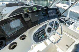 2005 Riviera 51 Flybridge thumbnail 21