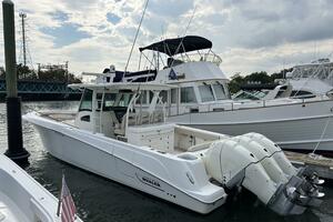 37ft Boston Whaler Yacht For Sale