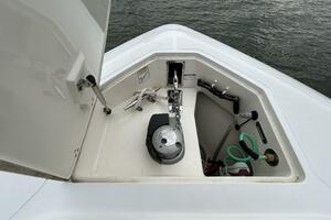 37ft Boston Whaler Yacht For Sale
