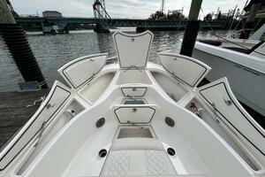 27ft SeaVee Yacht For Sale