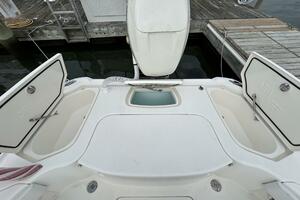 27ft SeaVee Yacht For Sale