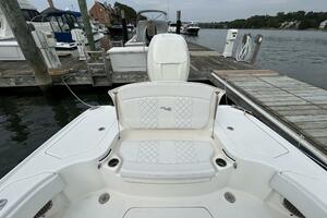 27ft SeaVee Yacht For Sale
