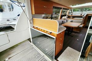 17 Exterior