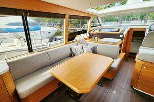 2022 Greenline 40 Hybrid thumbnail 23