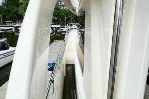2022 Greenline 40 Hybrid thumbnail 15